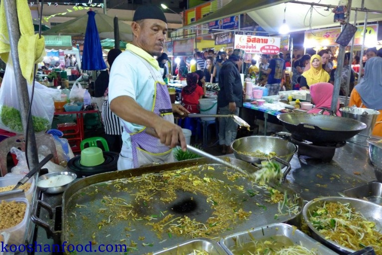 سرخ کردن غذاهای تایلندی